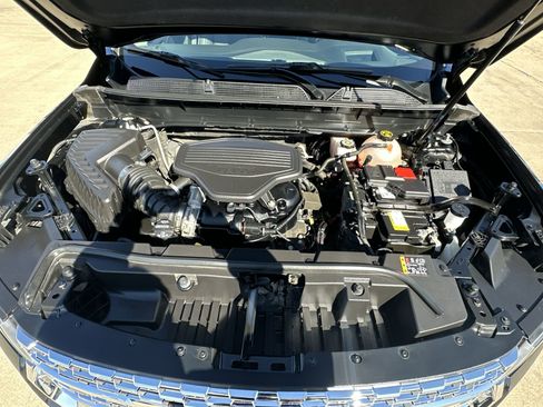 Used 2022 GMC Acadia Denali w/ GMC Pro Grade Package image 72