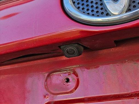 Used 2017 Toyota RAV4 Limited image 9