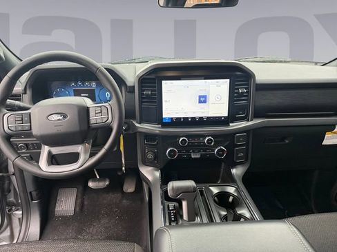 Used 2025 Ford F150 XLT w/ Equipment Group 301A Standard image 12