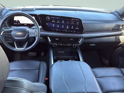 Used 2025 Chevrolet Tahoe LT image 20