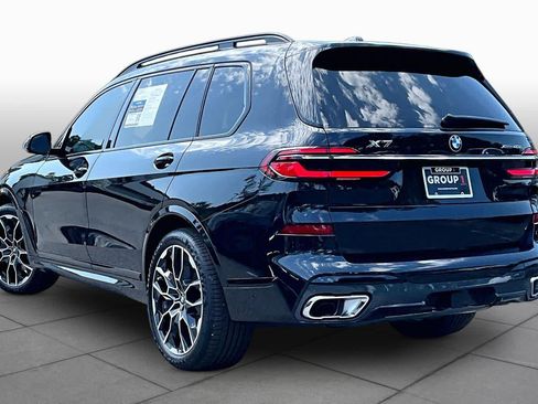 Certified 2026 BMW X7 xDrive40i w/ M Sport Package AWD/4WD image 12