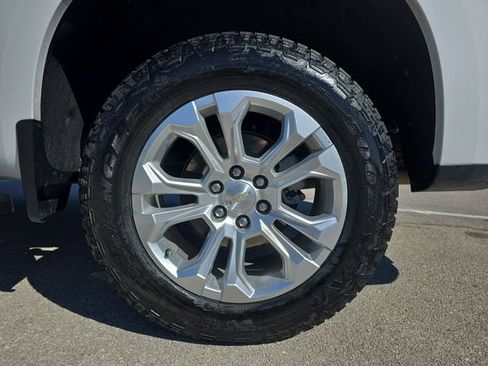 Used 2024 Chevrolet Silverado 1500 LTZ w/ Technology Package image 31