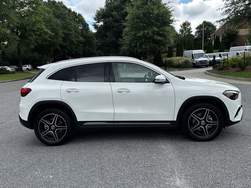 Certified 2026 Mercedes-Benz GLA 250 image 9