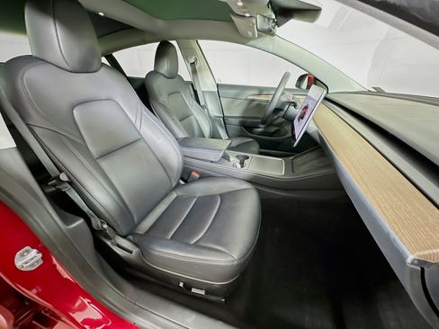 Used 2023 Tesla Model 3 Standard Range RWD image 30