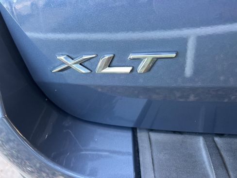 Used 2021 Ford Explorer XLT image 15