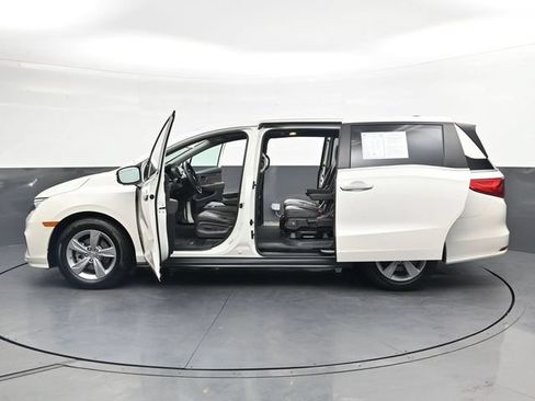 Used 2018 Honda Odyssey EX-L image 46