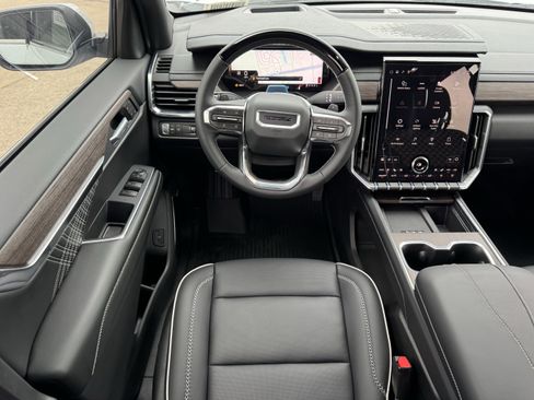 New 2026 GMC Acadia Denali w/ Super Cruise Package FWD image 14
