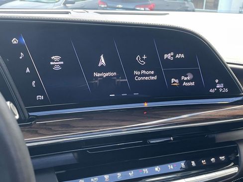 Used 2023 Cadillac Escalade ESV Sport Platinum w/ LPO, ONYX Package image 10