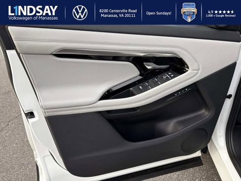 Used 2020 Land Rover Range Rover Evoque S image 8