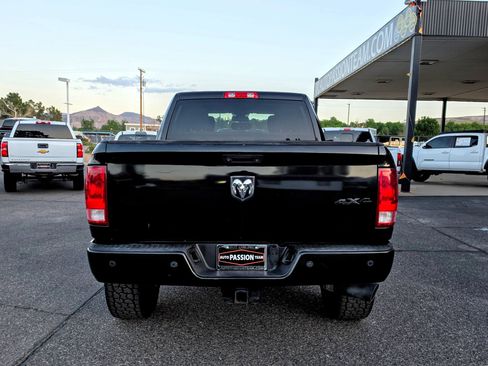 Used 2015 RAM 2500 Tradesman w/ Chrome Appearance Group AWD/4WD image 4