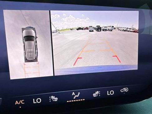 Used 2026 Buick Enclave Preferred AWD/4WD image 27