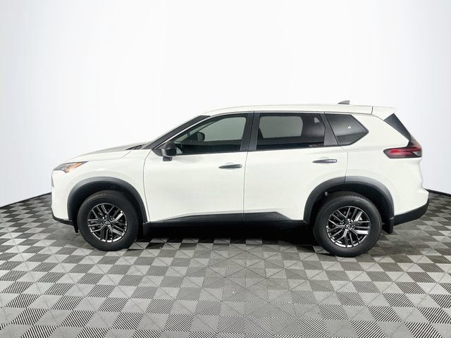 New 2026 Nissan Rogue S FWD image 4