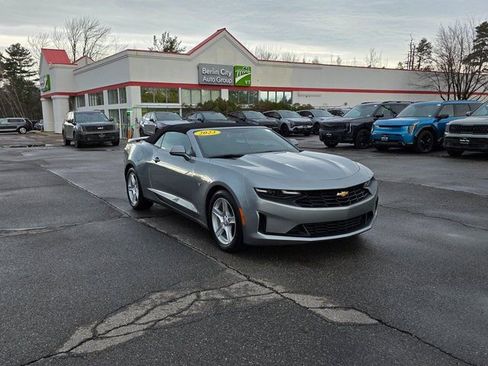Used 2023 Chevrolet Camaro LT image 39