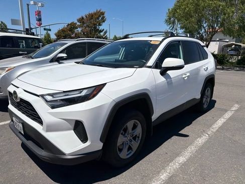 Certified 2025 Toyota RAV4 XLE w/ Convenience Package AWD/4WD image 17