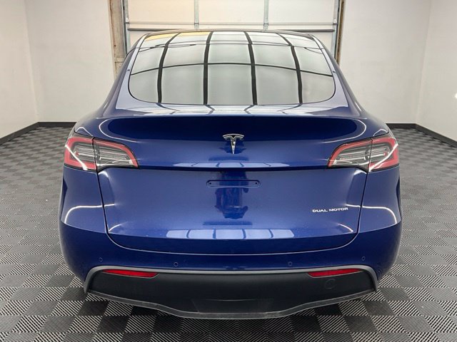 Used 2021 Tesla Model Y Long Range AWD/4WD image 21