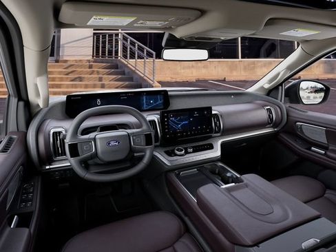 New 2027 Ford Expedition Platinum AWD/4WD image 9