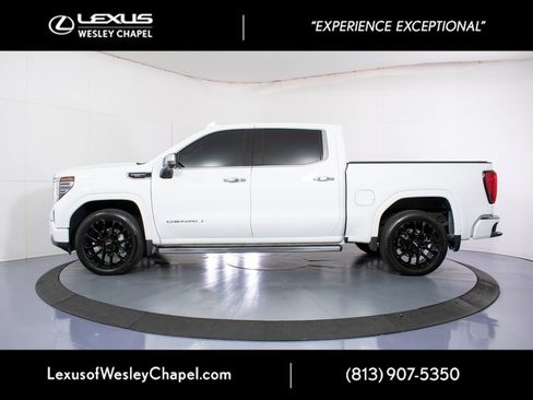 Used 2024 GMC Sierra 1500 Denali AWD/4WD image 10