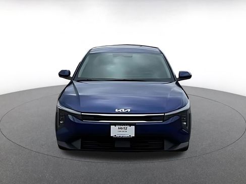 Used 2025 Kia K4 LXS image 4