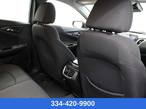 Used 2024 Chevrolet Malibu LT image 18
