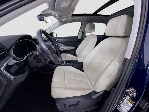 Used 2020 Audi Q3 2.0T Premium w/ Convenience Package image 21