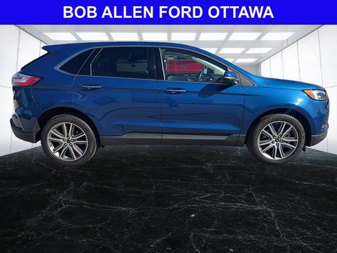Used 2023 Ford Edge Titanium w/ Equipment Group 301A AWD/4WD image 7