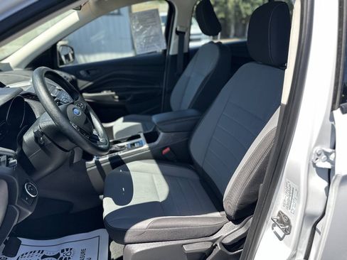 Used 2019 Ford Escape S FWD image 15