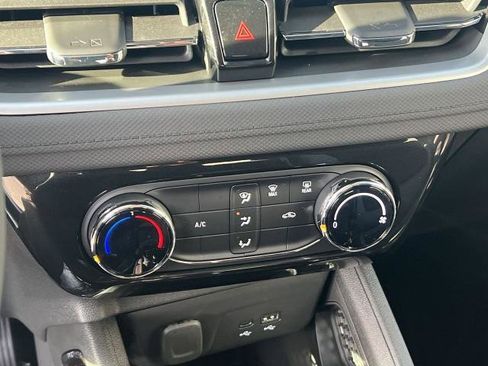 New 2026 Chevrolet TrailBlazer LT w/ Driver Confidence Package image 17