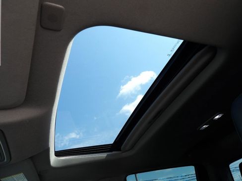 Used 2022 Chevrolet Silverado 1500 LT Trail Boss w/ LT Trail Boss Premium Package image 14