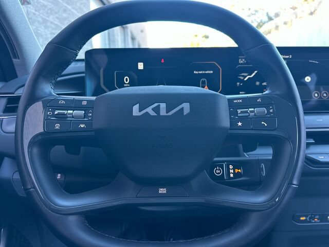 Used 2026 Kia EV9 Light RWD image 28