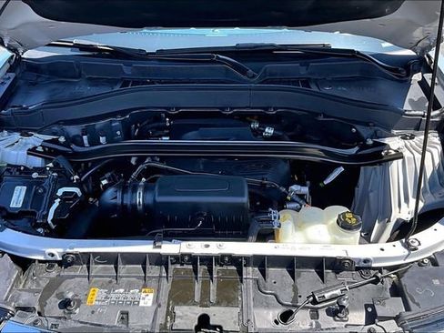 Used 2020 Ford Explorer Limited w/ Class III Trailer Tow Package image 9