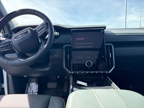 New 2026 GMC Acadia AT4 w/ Super Cruise Package AWD/4WD image 11