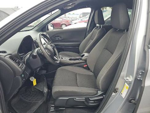 Used 2022 Honda HR-V Sport image 4