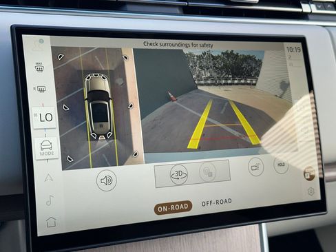 New 2025 Land Rover Range Rover SE image 20