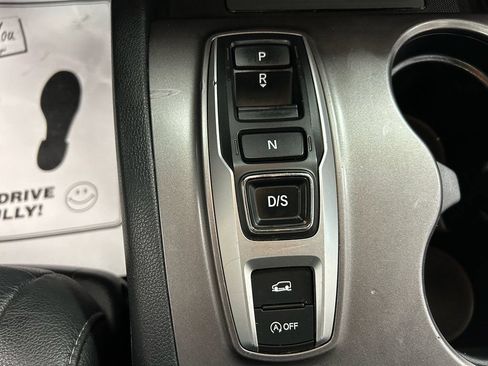 Used 2022 Honda Pilot Special Edition image 16