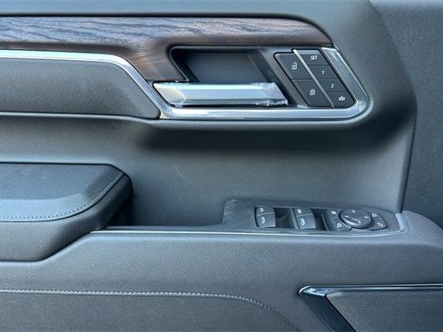 New 2026 GMC Sierra 1500 SLT w/ Max Trailering Package image 11