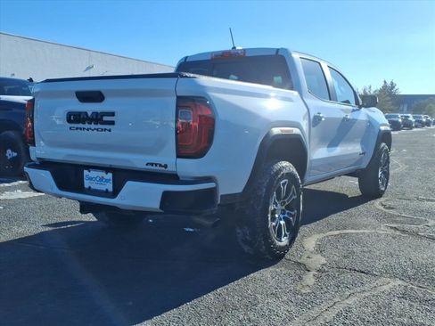 Used 2023 GMC Canyon AT4 w/ AT4 Premium Package image 6