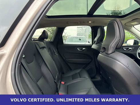 Certified 2025 Volvo XC60 B5 Core AWD/4WD image 13