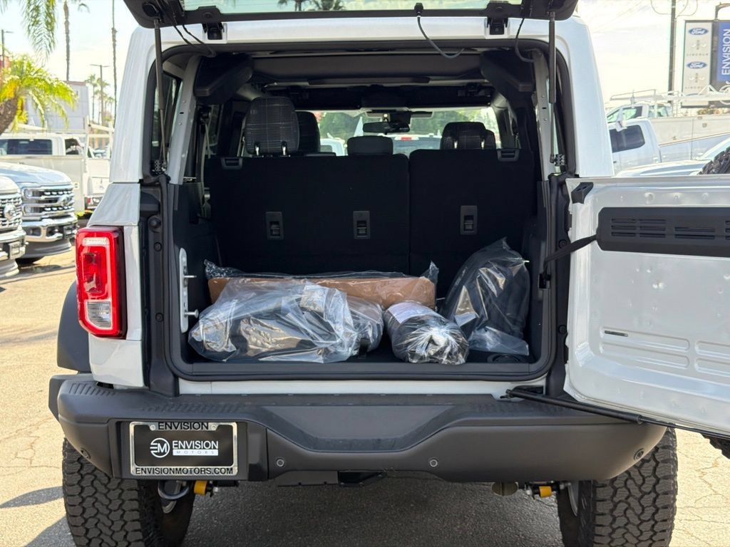 New 2026 Ford Bronco Heritage Edition AWD/4WD image 17
