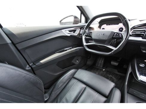Used 2022 Audi Q4 e-tron Premium Plus AWD/4WD image 9