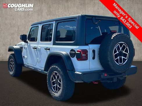 Used 2024 Jeep Wrangler Unlimited Rubicon w/ Convenience Group image 8