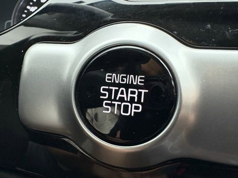 Used 2023 Kia Seltos SX w/ SX Sunroof Package image 44