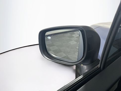 Used 2019 Subaru Crosstrek 2.0i Premium image 16