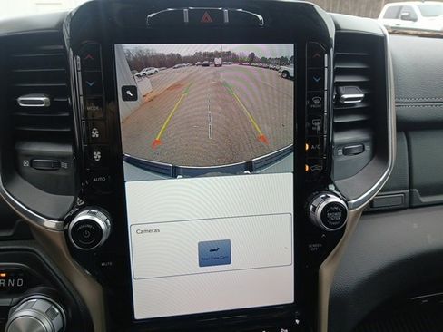 Used 2022 RAM 1500 Laramie image 39