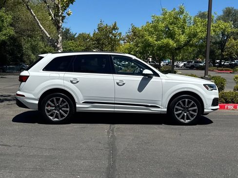 Used 2023 Audi Q7 2.0T Premium Plus AWD/4WD image 4