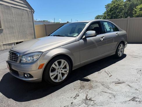 Used 2008 Mercedes-Benz C 300 Sedan image 9