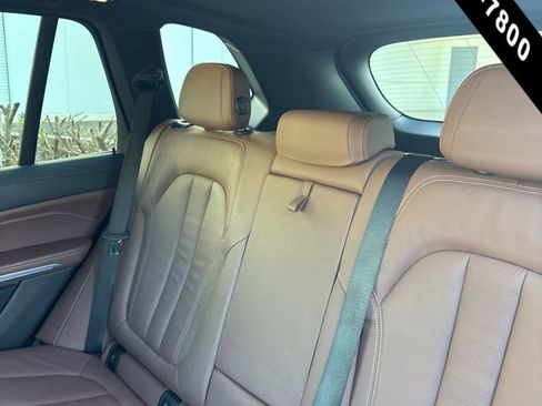Used 2022 BMW X5 sDrive40i w/ M Sport Package image 8