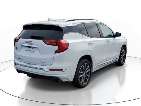 Certified 2019 GMC Terrain Denali w/ Advanced Safety Package image 4