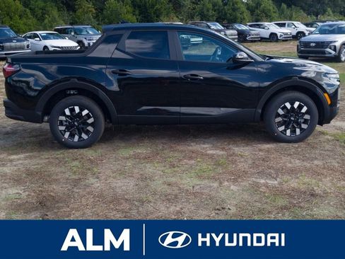 New 2026 Hyundai Santa Cruz SE image 4