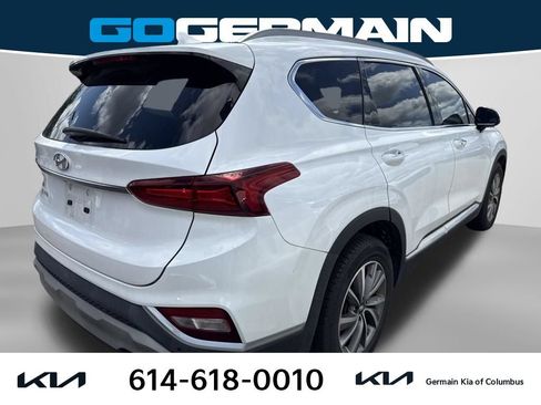 Used 2020 Hyundai Santa Fe SEL w/ Convenience + Premium Package FWD image 4