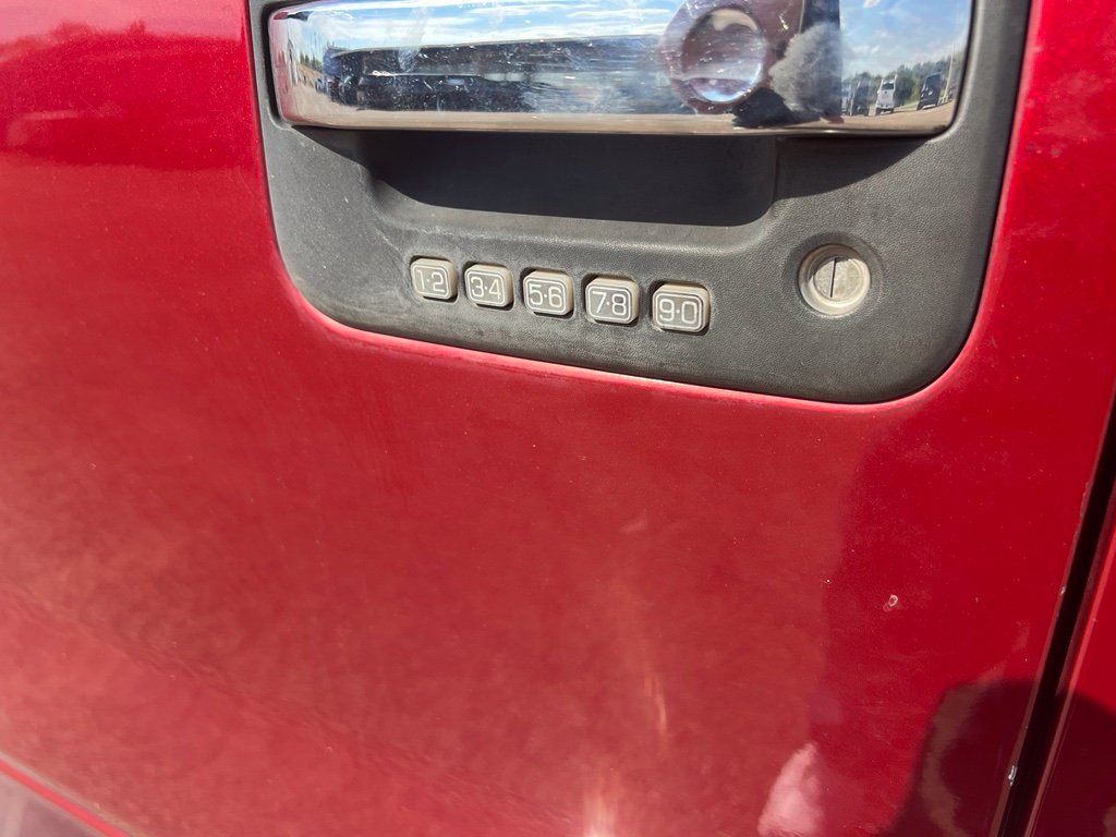 Used 2014 Ford F150 XLT w/ Equipment Group 302A Luxury RWD image 7